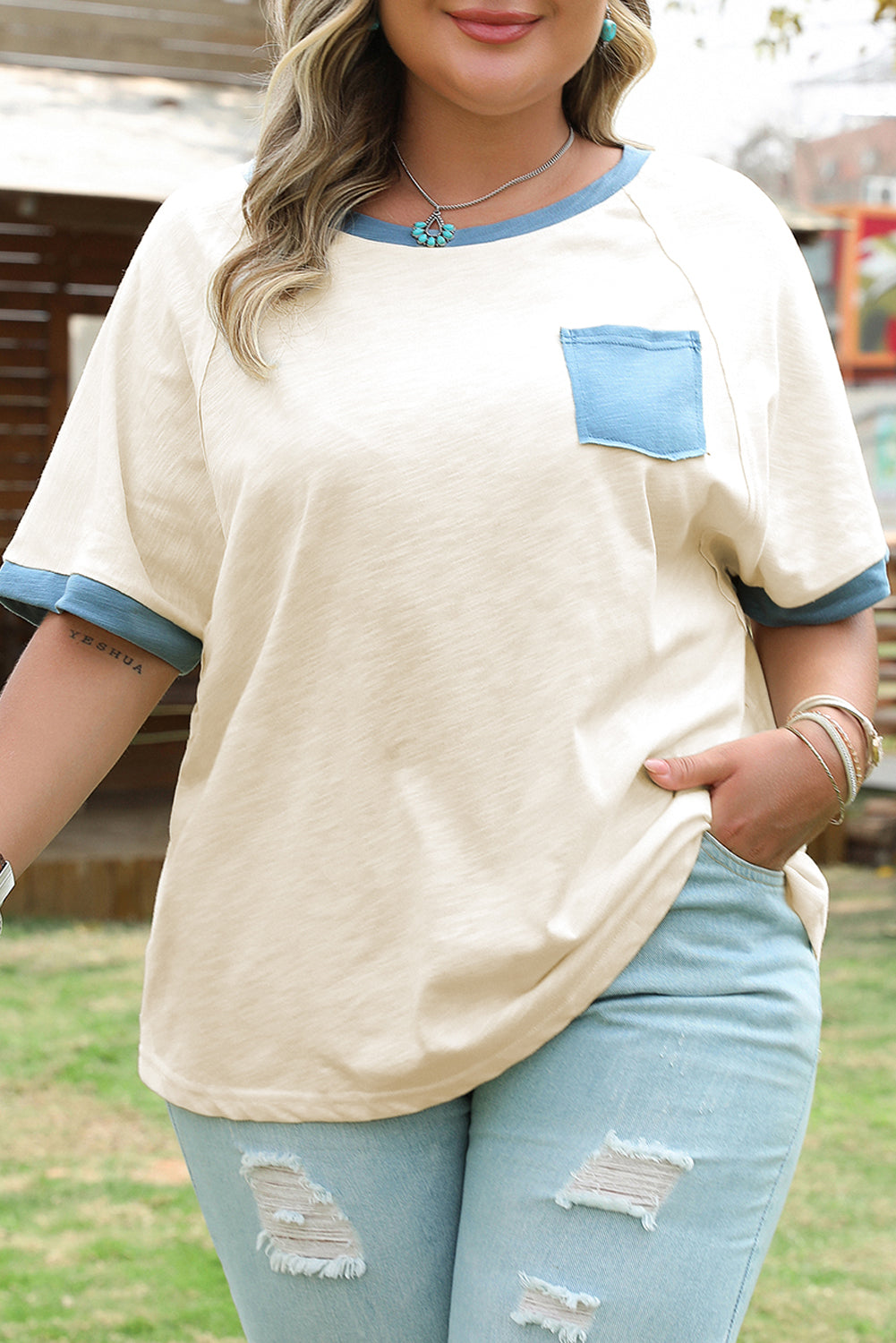 Beige Raw Seam Contrast Color Patchwork Plus Size Top