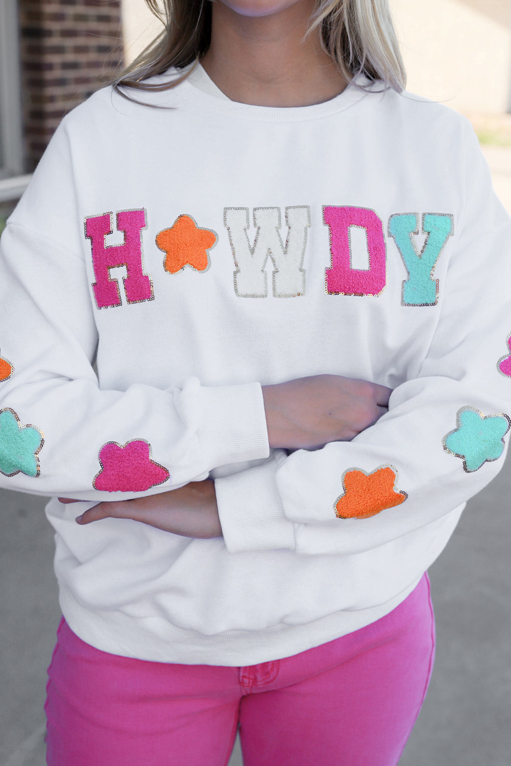 White Howdy Glitter Chenille Patch Graphic Casual Sweatshirt