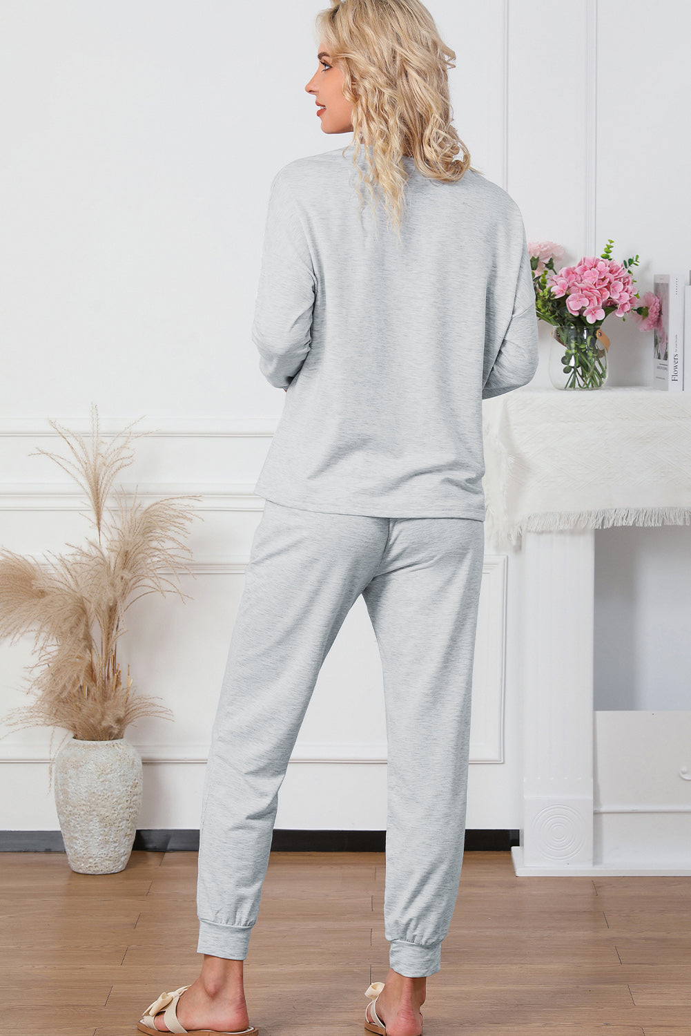 Gray Long Sleeve Pullover and Jogger Pants Lounge Set