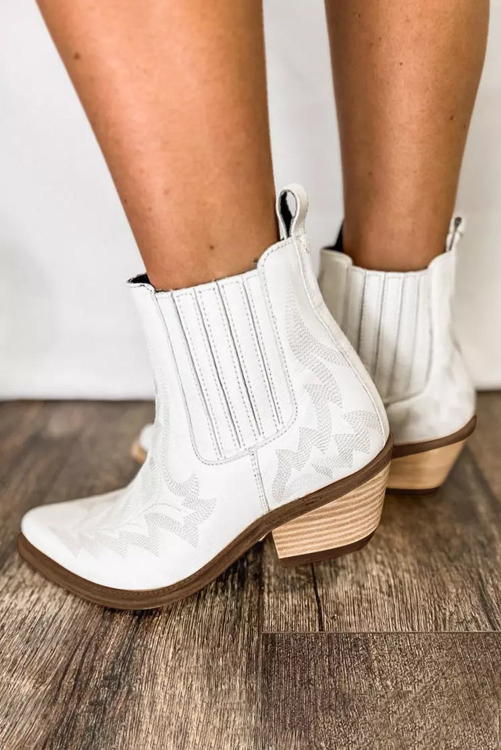 White Embroidered Leather Thick Heel Booties